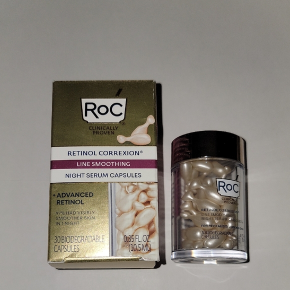 Other - Retinol Correxion Night Serum Capsules - Gold